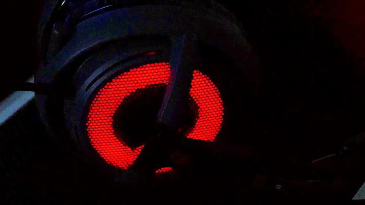 SteelSeries Siberia v2 Dota 2 Edition (режим «цветомузыка»)