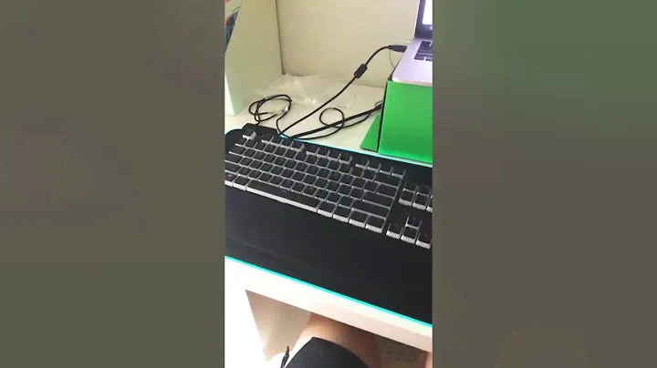 HyperX pudding keycaps on steelseries apex 7 keyboard!